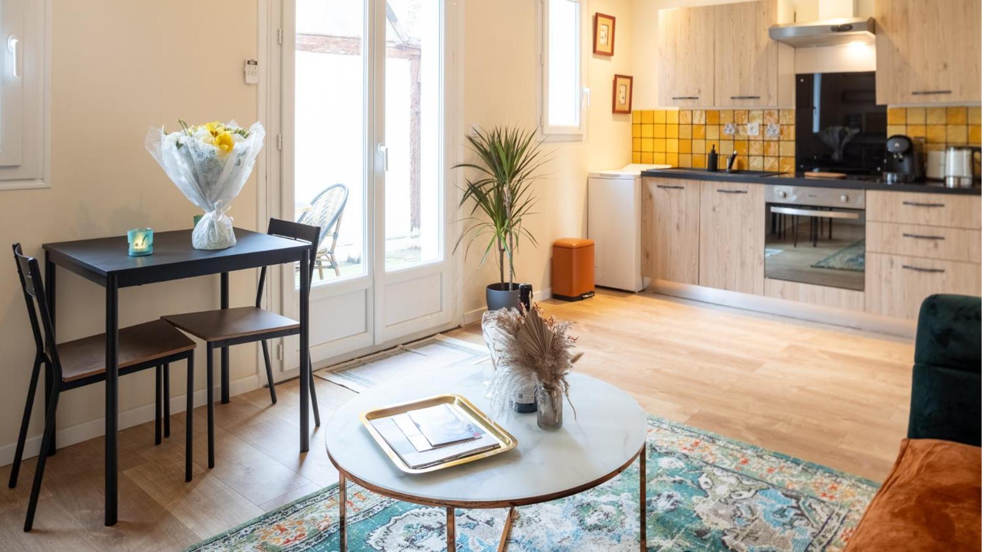 Champagne En Terrasse - Elegant Et Discret Lägenhet Troyes Exteriör bild